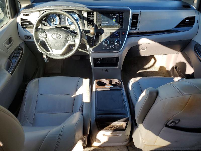 Photo 8 from auction – 2015 TOYOTA SIENNA XLE with VIN 5TDYK3DC6FS576751