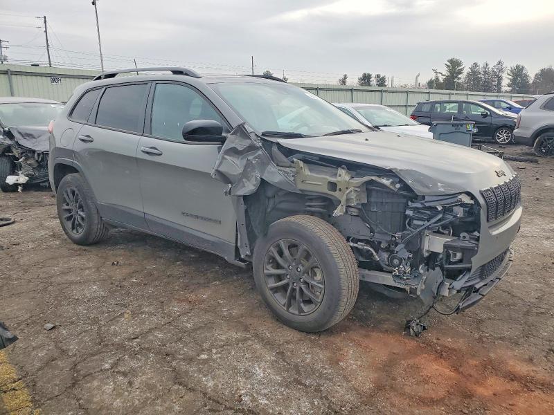 Photo 4 from auction – 2023 JEEP CHEROKEE A with VIN 1C4PJMMB7PD102249
