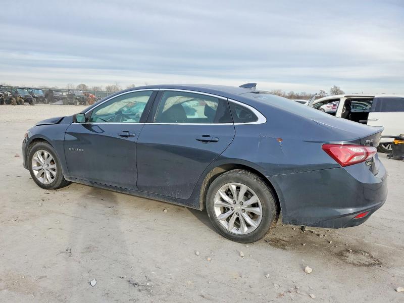 Photo 2 from auction – 2020 CHEVROLET MALIBU with VIN 1G1ZD5ST2LF053132