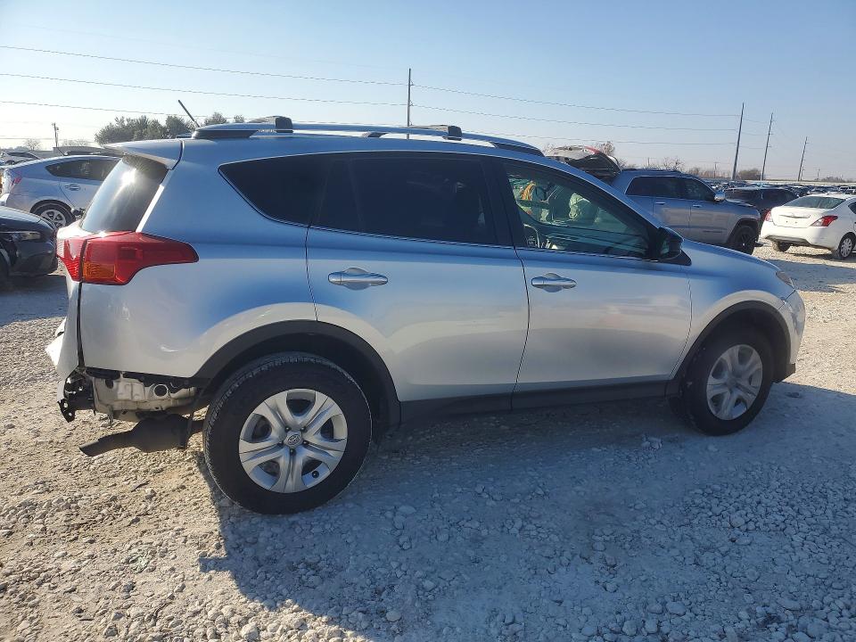 Foto 3 de la subasta – 2013 TOYOTA RAV4 LE con VIN JTMZFREV7DD009971