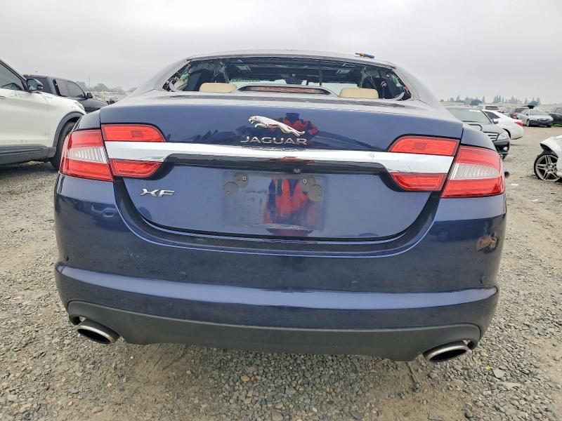 Photo 6 from auction – 2015 JAGUAR XF with VIN SAJWA0FS1FPU74069