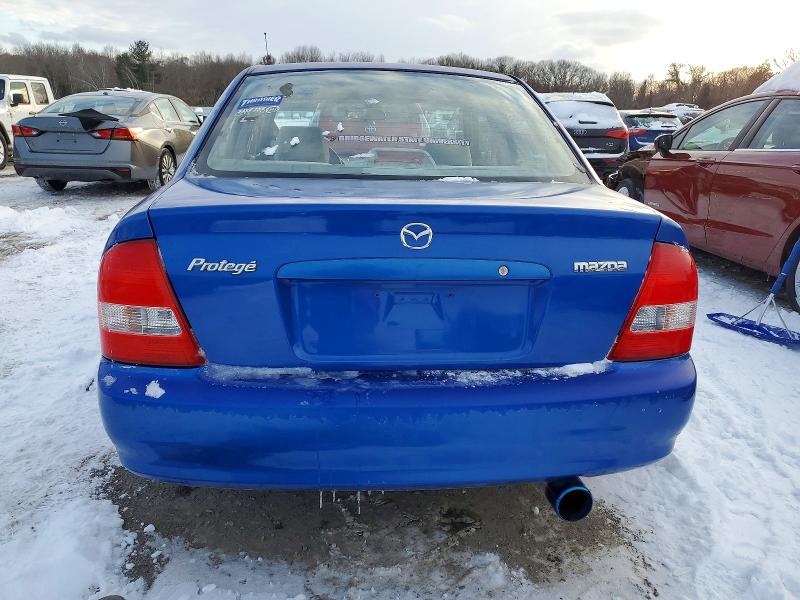 Photo 6 from auction – 2003 MAZDA PROTEGE with VIN JM1BJ225030117429