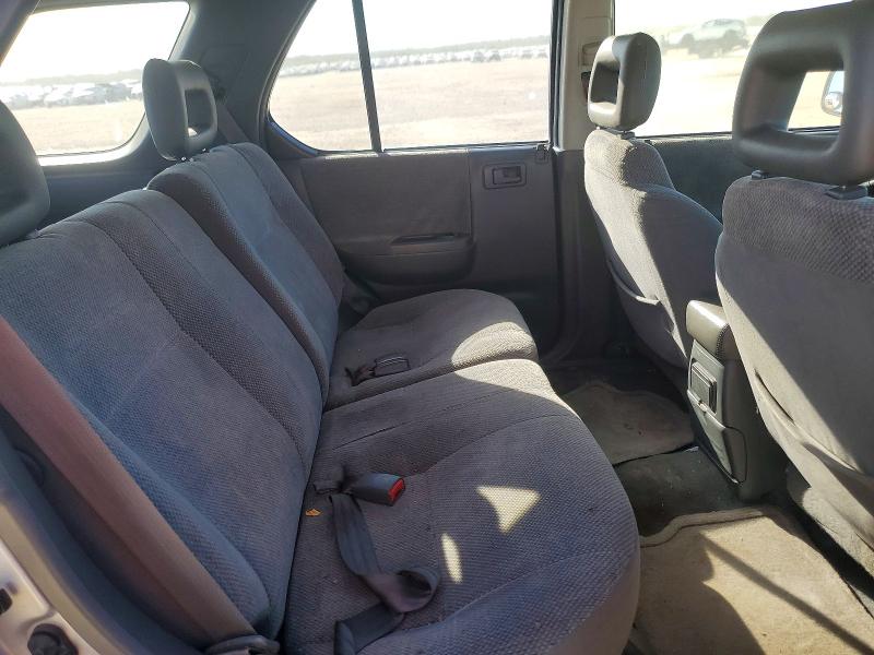 Photo 10 from auction – 1999 ISUZU RODEO S with VIN 4S2CK58W8X4309882
