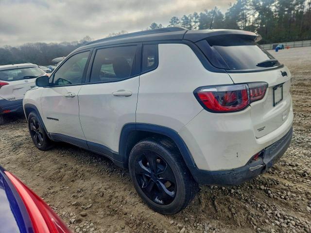Photo 2 from auction – 2019 JEEP COMPASS LA with VIN 3C4NJCBB4KT692529