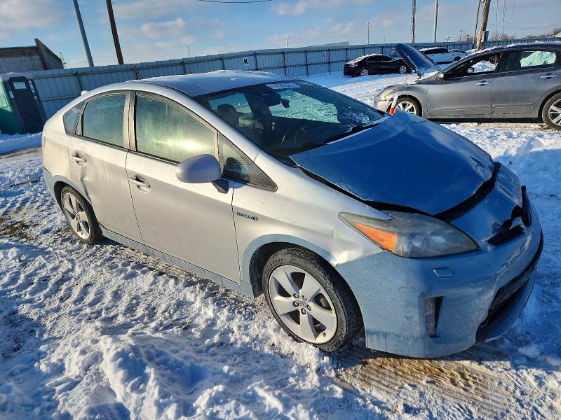 Photo 4 from auction – 2013 TOYOTA PRIUS with VIN JTDKN3DU8D5686628