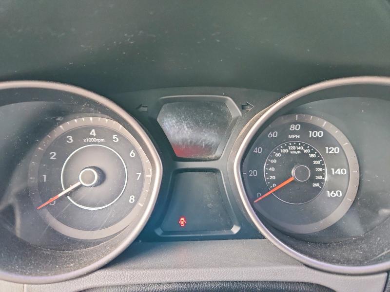 Photo 9 from auction – 2016 HYUNDAI ELANTRA with VIN 5NPDH4AE3GH691422