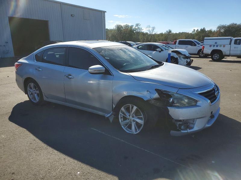Photo 4 from auction – 2013 NISSAN ALTIMA 2.5 with VIN 1N4AL3AP8DC277689