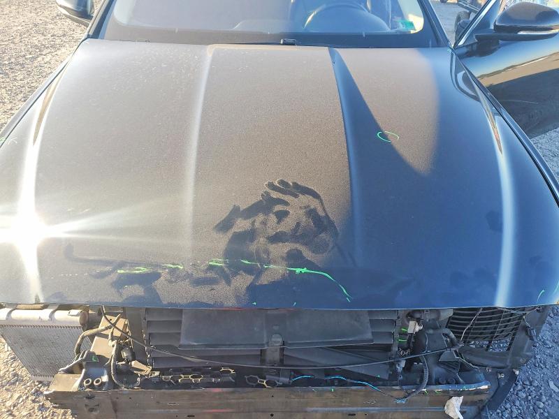 Photo 11 from auction – 2018 JAGUAR XE with VIN SAJAR4FX7JCP38806