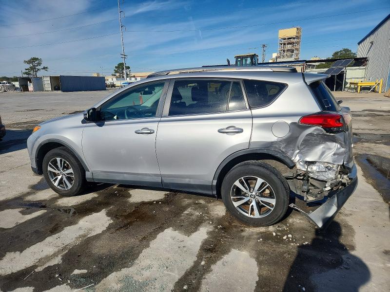Photo 2 from auction – 2017 TOYOTA RAV4 XLE with VIN 2T3WFREV3HW358945
