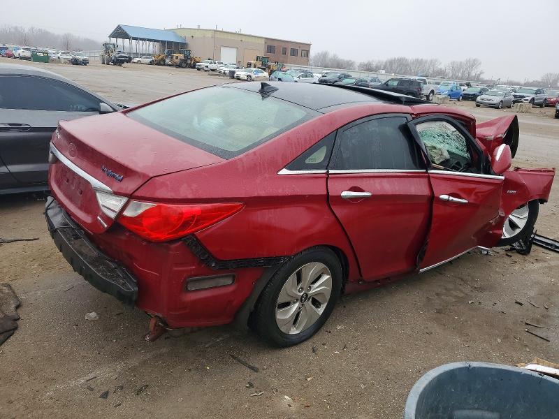 Photo 3 from auction – 2013 HYUNDAI SONATA HYB with VIN KMHEC4A48DA050873