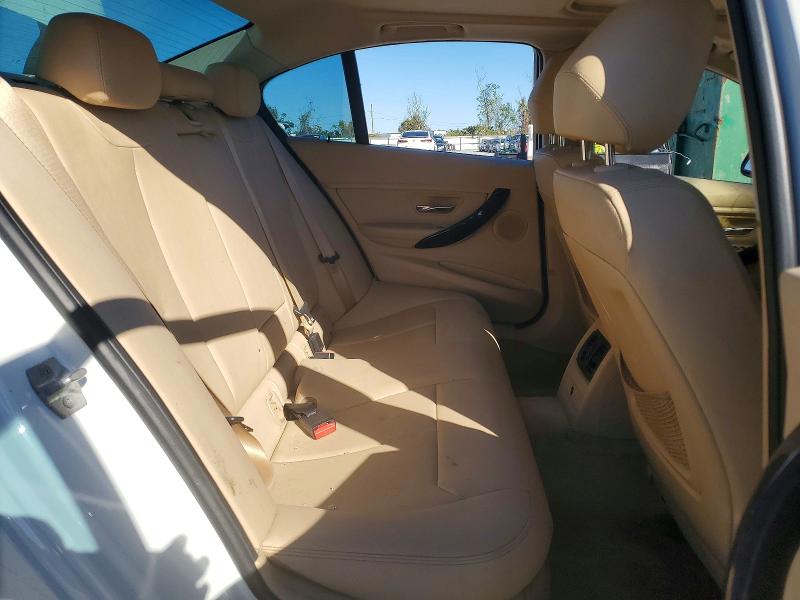 Photo 10 from auction – 2015 BMW 328 I with VIN WBA3A5G59FNS88411