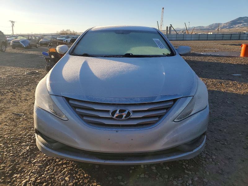 Photo 5 from auction – 2014 HYUNDAI SONATA GLS with VIN 5NPEB4AC3EH823984