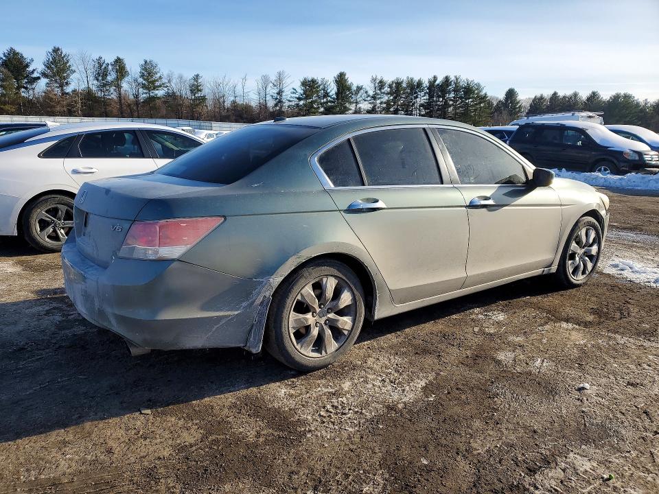 Photo 3 from auction – 2010 HONDA ACCORD with VIN 1HGCP3F85AA019437