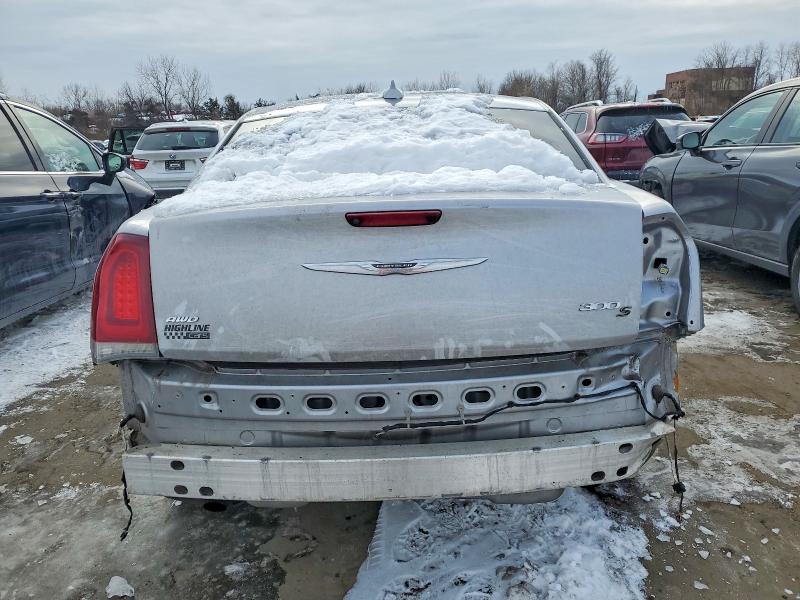 Photo 6 from auction – 2017 CHRYSLER 300 S with VIN 2C3CCAGG5HH577826