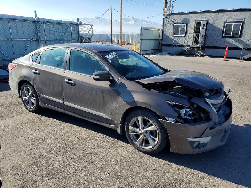 Photo 4 from auction – 2015 NISSAN ALTIMA 2.5 with VIN 1N4AL3AP5FC163541