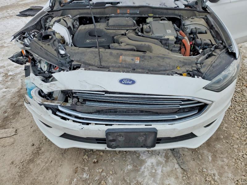 Photo 11 from auction – 2017 FORD FUSION with VIN 3FA6P0LU0HR217022
