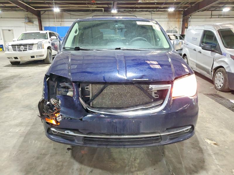 Photo 5 from auction – 2013 CHRYSLER TOWN & COUNTRY with VIN 2C4RC1CG3DR572575