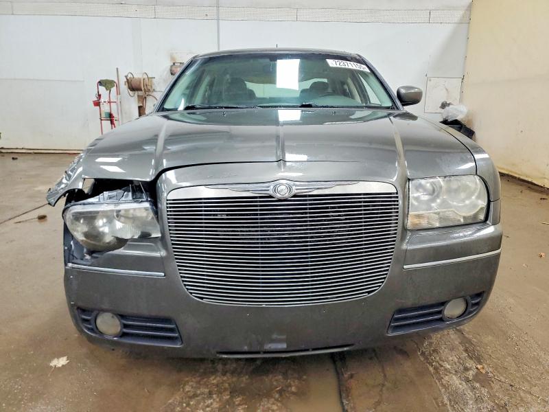 Photo 5 from auction – 2008 CHRYSLER 300 TOURIN with VIN 2C3KA53G68H241682