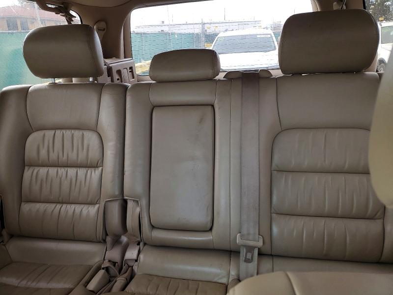 Photo 10 from auction – 2000 LEXUS LX 470 with VIN JT6HT00W2Y0102384