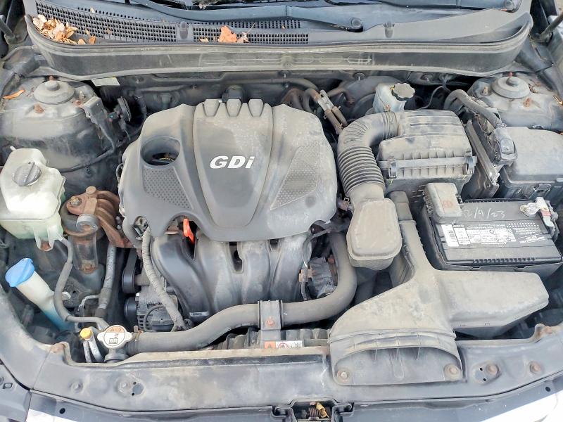 Photo 11 from auction – 2013 HYUNDAI SONATA SE with VIN 5NPEC4AC2DH612903