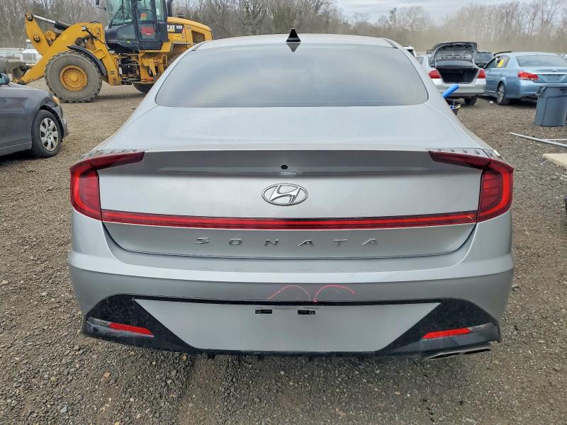 Photo 6 from auction – 2021 HYUNDAI SONATA SEL with VIN 5NPEL4JA2MH063444