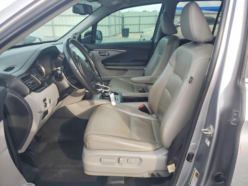 Photo 7 from auction – 2019 HONDA RIDGELINE with VIN 5FPYK3F6XKB012016