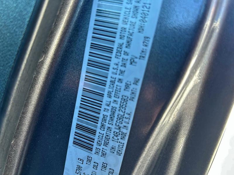 Photo 10 from auction – 2016 JEEP WRANGLER U with VIN 1C4BJWFG9GL235583