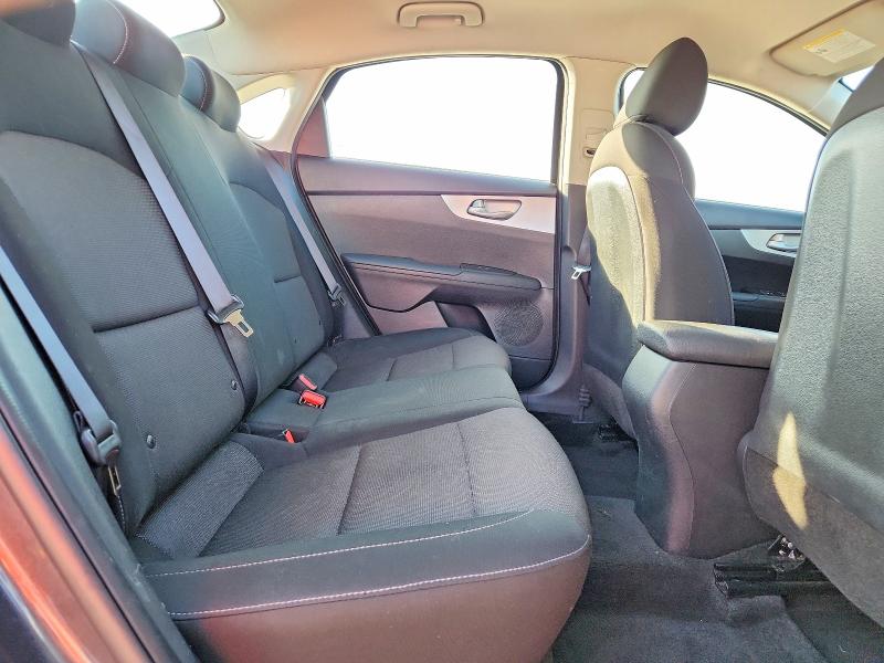 Photo 10 from auction – 2023 KIA FORTE with VIN 3KPF24AD0PE507964
