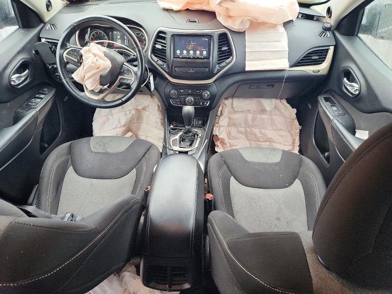 Photo 8 from auction – 2014 JEEP CHEROKEE with VIN 1C4PJLCS3EW221669