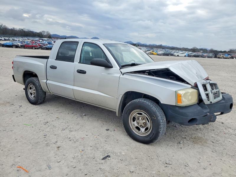 Photo 4 from auction – 2007 DODGE DAKOTA with VIN 1D7HE28K97S253540