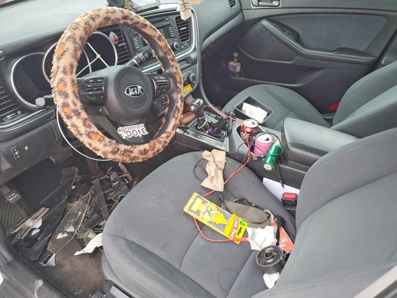 Photo 8 from auction – 2015 KIA OPTIMA LX with VIN KNAGM4A73F5625488