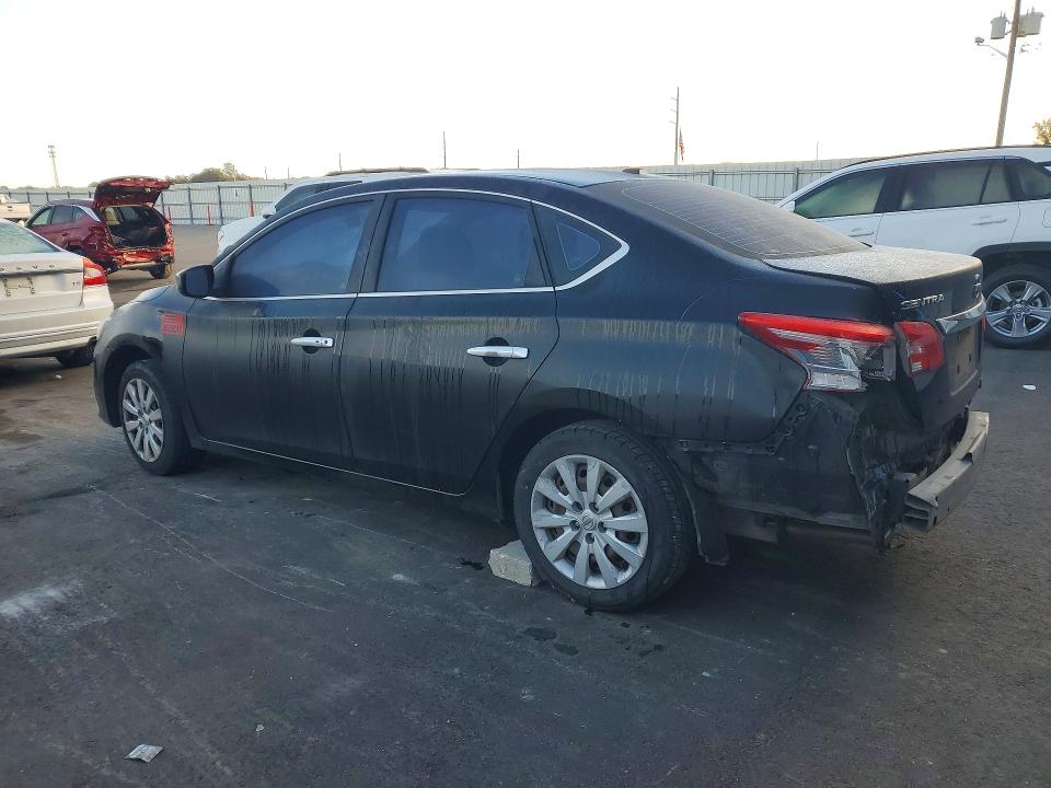 Photo 2 from auction – 2017 NISSAN SENTRA with VIN 3N1AB7AP5HY267903