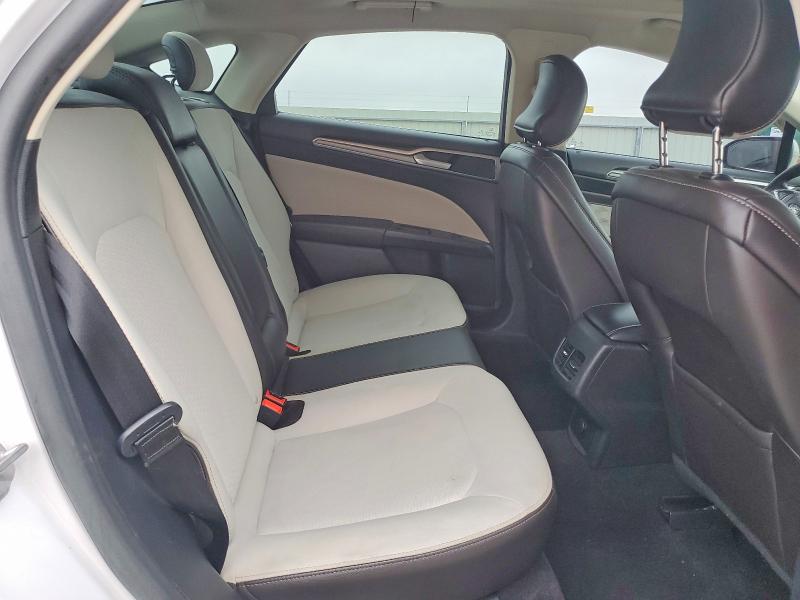 Photo 10 from auction – 2019 FORD FUSION with VIN 3FA6P0HD7KR228289