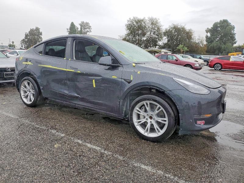 Photo 4 from auction – 2024 TESLA MODEL Y with VIN 7SAYGDED5RF005732