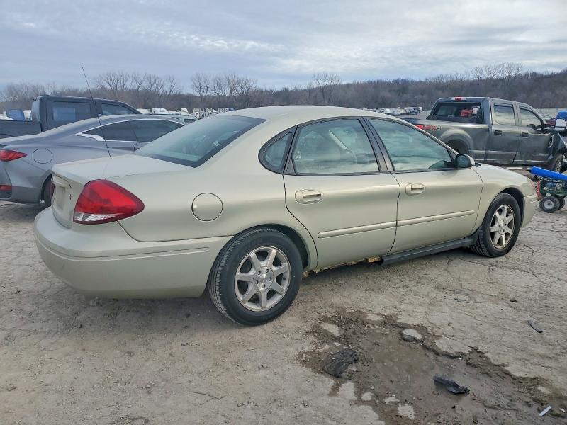 Photo 3 from auction – 2006 FORD TAURUS SEL with VIN 1FAFP56U16A142220