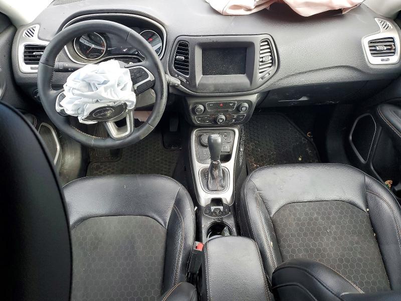 Photo 8 from auction – 2018 JEEP COMPASS with VIN 3C4NJDBB9JT112342