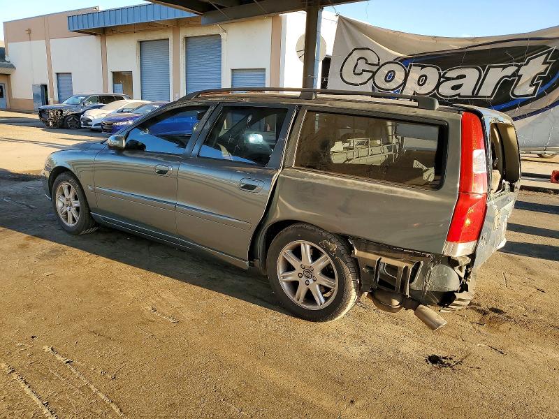 Photo 2 from auction – 2005 VOLVO V70 FWD with VIN YV1SW592851488764
