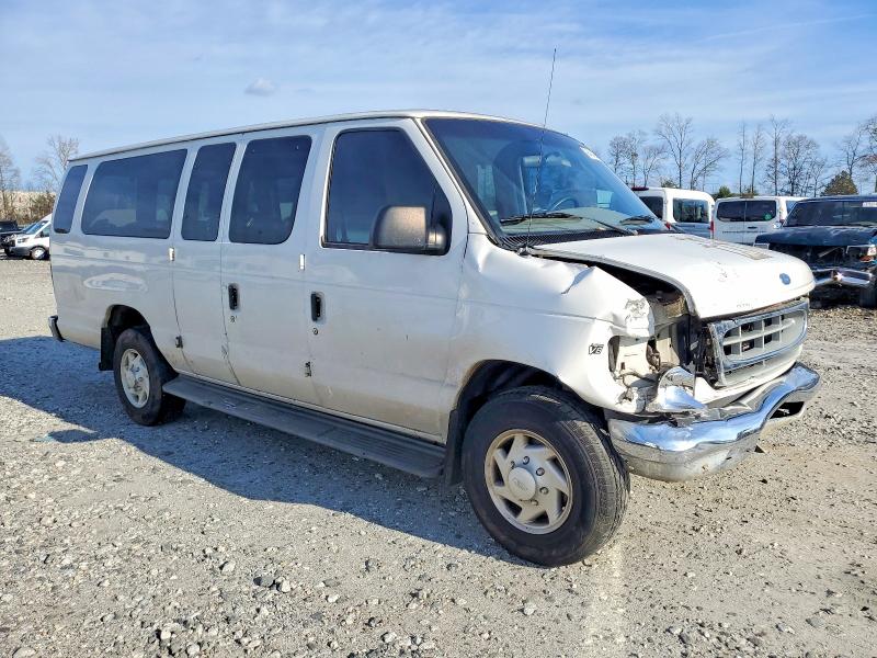 Photo 4 from auction – 2002 FORD ECONOLINE with VIN 1FBSS31L42HB23743
