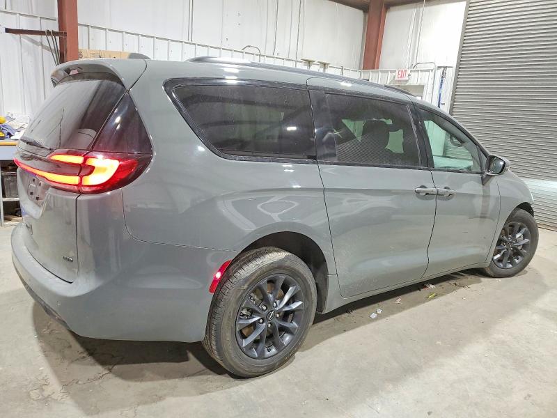 Photo 3 from auction – 2022 CHRYSLER PACIFICA T with VIN 2C4RC3BG8NR135119