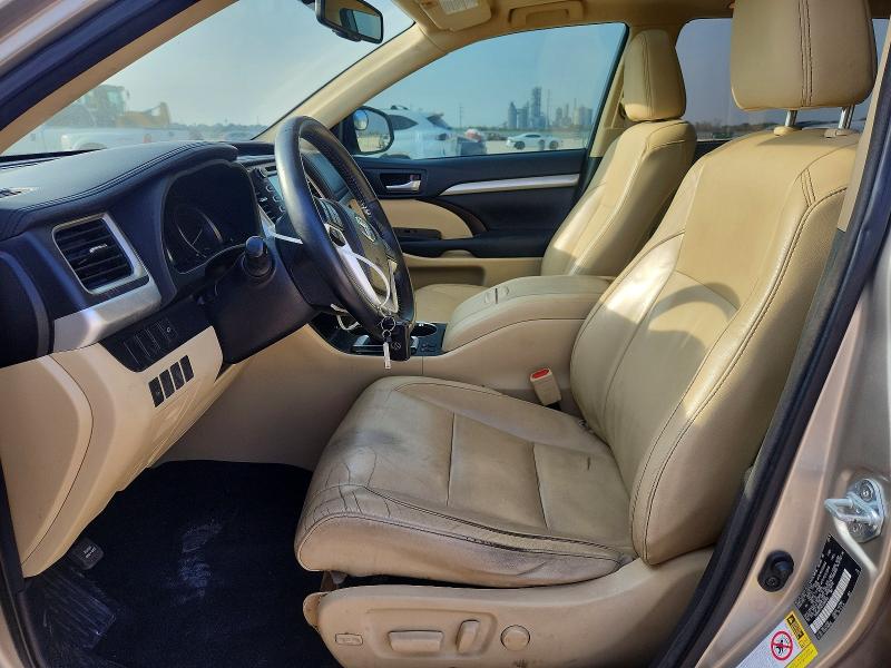 Photo 7 from auction – 2015 TOYOTA HIGHLANDER with VIN 5TDKKRFH4FS045906