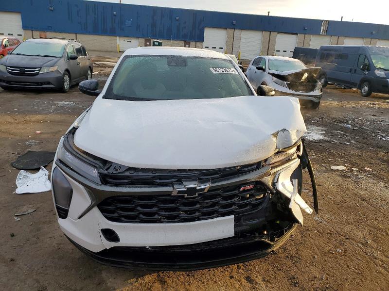 Photo 5 from auction – 2025 CHEVROLET TRAX with VIN KL77LGEP4SC088957