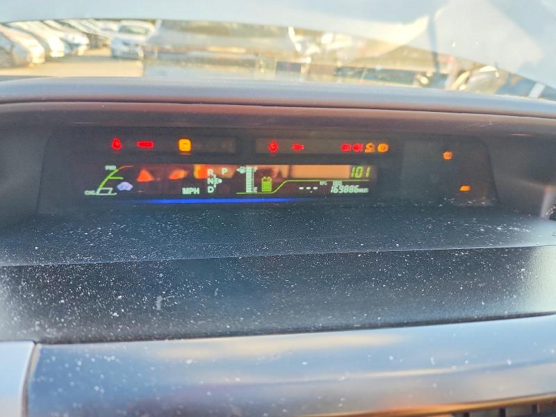 Photo 9 from auction – 2013 TOYOTA PRIUS V with VIN JTDZN3EU3D3209128