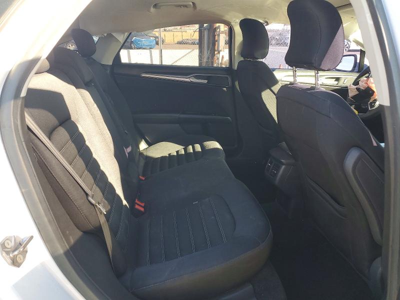 Photo 10 from auction – 2015 FORD FUSION SE with VIN 3FA6P0H73FR296122