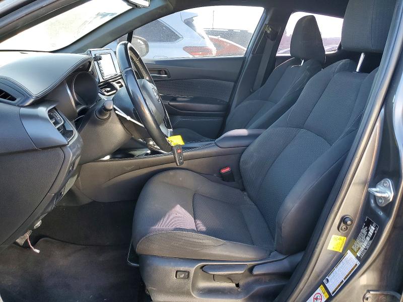 Photo 7 from auction – 2018 TOYOTA C-HR XLE with VIN NMTKHMBX0JR008647