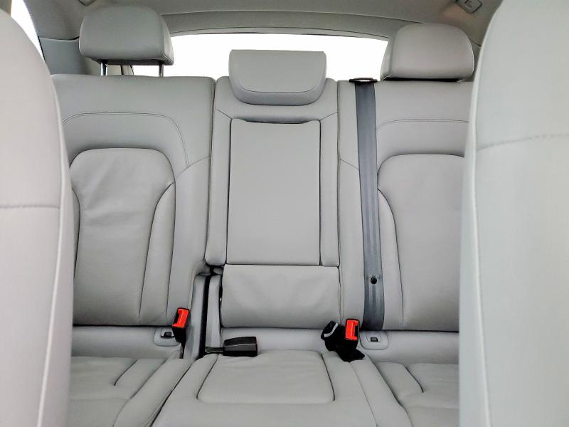 Zdjęcie 10 z aukcji – 2015 AUDI Q5 PREMIUM z VIN WA1LFAFP1FA022771