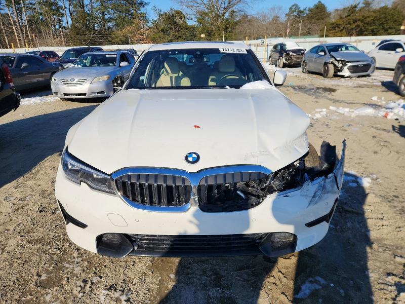 Photo 5 from auction – 2022 BMW 330XI with VIN 3MW5R7J02N8C22598