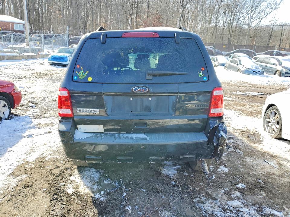 Photo 6 from auction – 2010 FORD ESCAPE XLT with VIN 1FMCU0D79AKB51462