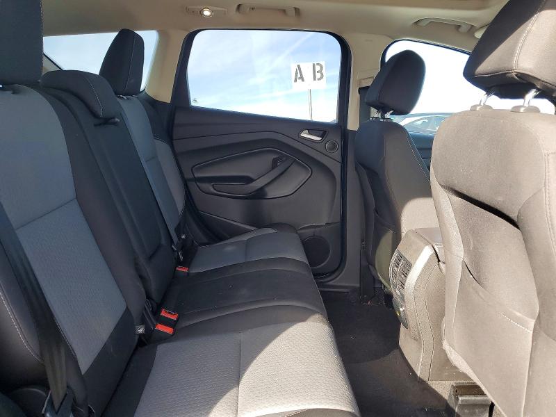 Photo 10 from auction – 2017 FORD ESCAPE SE with VIN 1FMCU9GDXHUD29559