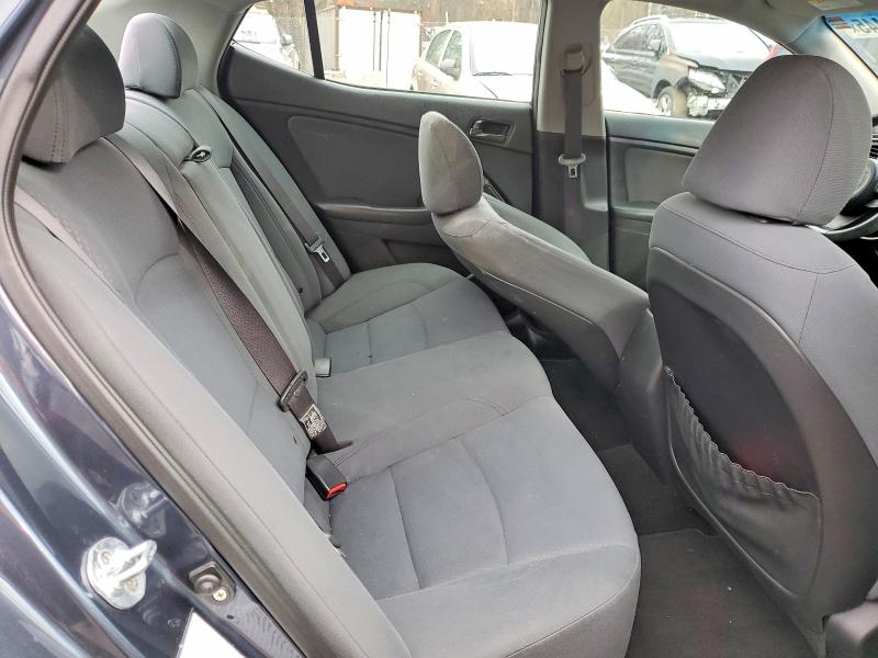 Photo 10 from auction – 2015 KIA OPTIMA LX with VIN KNAGM4A78F5591385