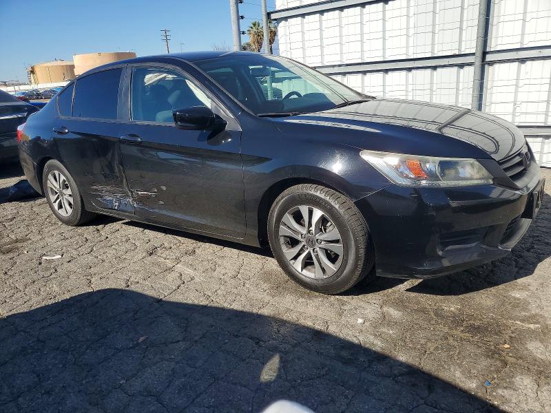 Photo 4 from auction – 2015 HONDA ACCORD with VIN 1HGCR2F36FA208713